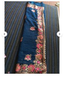 Women Embroidered saree