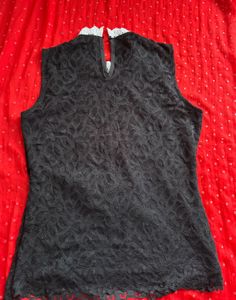 Chic Black Lace Top with Chain Detail