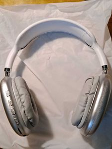 Brand New P9 Over-Ear Headphones