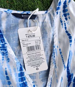 💙Tie Dye Top💙