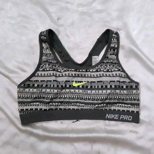 Nike Pro Sports Bra