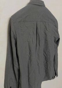 Men's Button-Down Shirt
