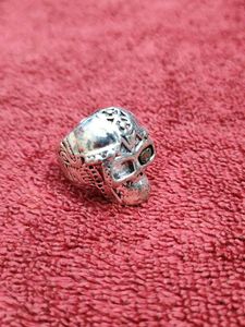 Skull Ring