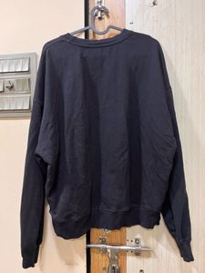 Comfortable Black Drop Shoulder Sweatshirt
