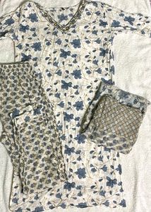 Floral Print Salwar Kameez