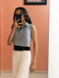 Stylish Sleeveless Grey Crop Top