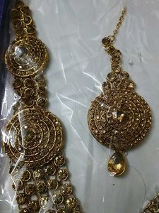 Elegant Indian Bridal Jewelry Set
