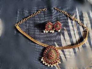 Elegant Gold Plated Necklace & Earrings Set