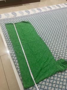 Green Printed Dupatta with Matching Mask