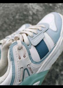 Red Tape Sneakers