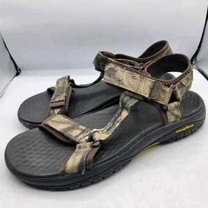 Mossy Oak &amp; Skechers Relaxed Fit Sandal