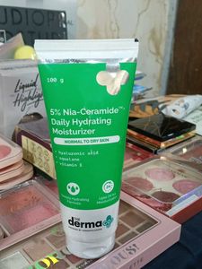 The Derma Co 5% Nia-Ceramide Moisturizer
