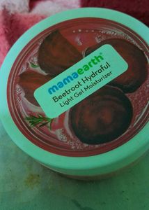 Mamaearth Beetroot Light Gel Moisturizer