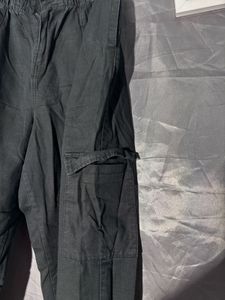 New Look black Cargo Pants unisex