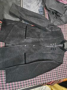 Stylish Black Suit blazer Like New No Issues
