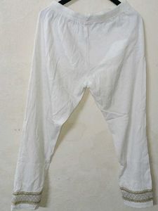 White straight pant with Embroidered Hem