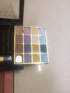 Makeup Box