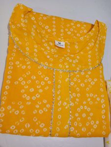 Fashion Women's Rayon Bandhani Printed Kurta Pant.