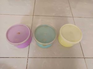 Set of 5 Assorted Storage Containers