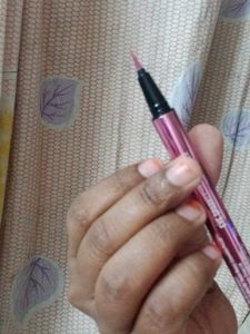 Swiss Beauty Pink Eyeliner