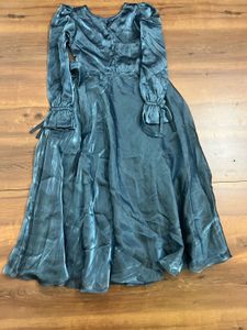 steel blue full length gown like new
