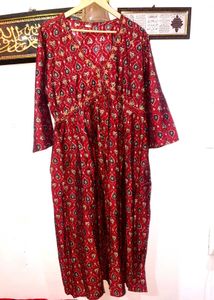 ✨Festive Special Maroon Printed Anarkali Kurta &amp; D