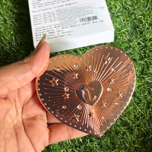 Charlotte Tilbury Heart Mirror