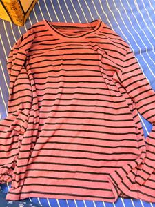 2 Long Sleeve sweater Tops