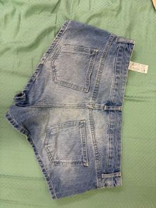Bershka Denim booty Shorts