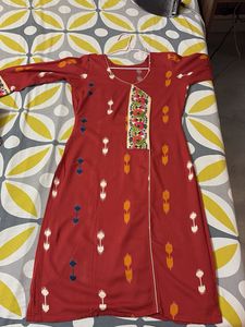 Maroon Kurta with Floral Embroidery