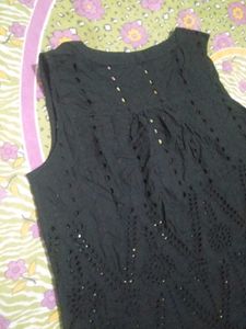 Chic Black Eyelet Sleeveless Top