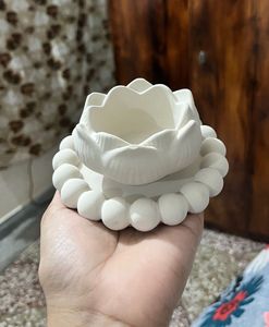 Lotus jar with bubble coaster