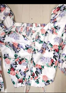 Floral Print Puff Sleeve Top