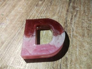 Glitter Letter 'D' Keychain