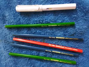Never Ending Pencil + 5  Super Dark Pencils
