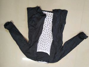 Black And White  T-shirt Attached Jac