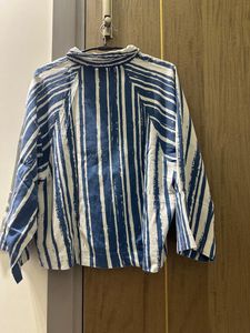 Blue &amp; White Striped Button-Up Shirt