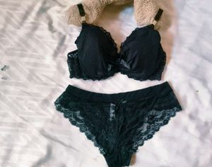 Very Beautiful @sexy Bra With Penty