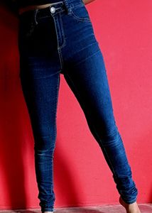 Waist-30 Length-40 Serves You The Good Quality..