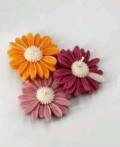 set 6 Handmade daisy flower candle -