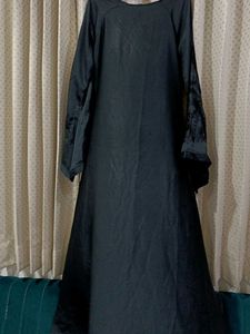 Elegant Black Embroidered Abaya
