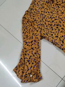 Retro Yellow Floral  top