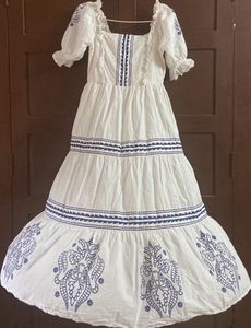 WESTSIDE White And Blue Flower Dress