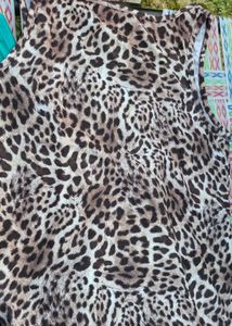 Leopard Print Sleeveless Top