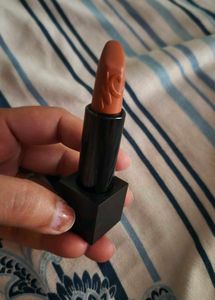 Ultra Matte Lipstick