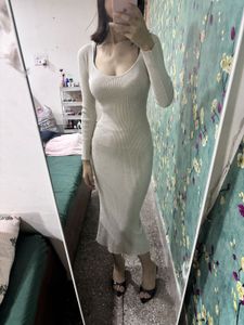 Ribbed Knit Long Sleeve Midi Dress