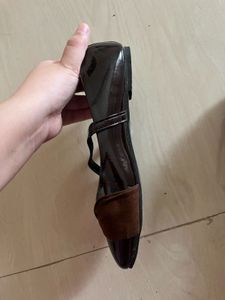 Chic Brown &amp; Black Mary Jane Flats