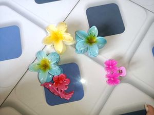Cute Flower Hair Clips