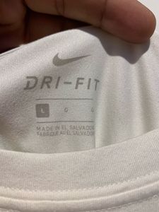 Nike 'Prove It' Graphic Tee (T508)
