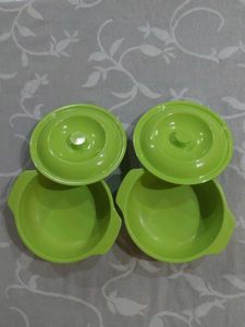 Superware Plastic Bowls with lids Pack of 2